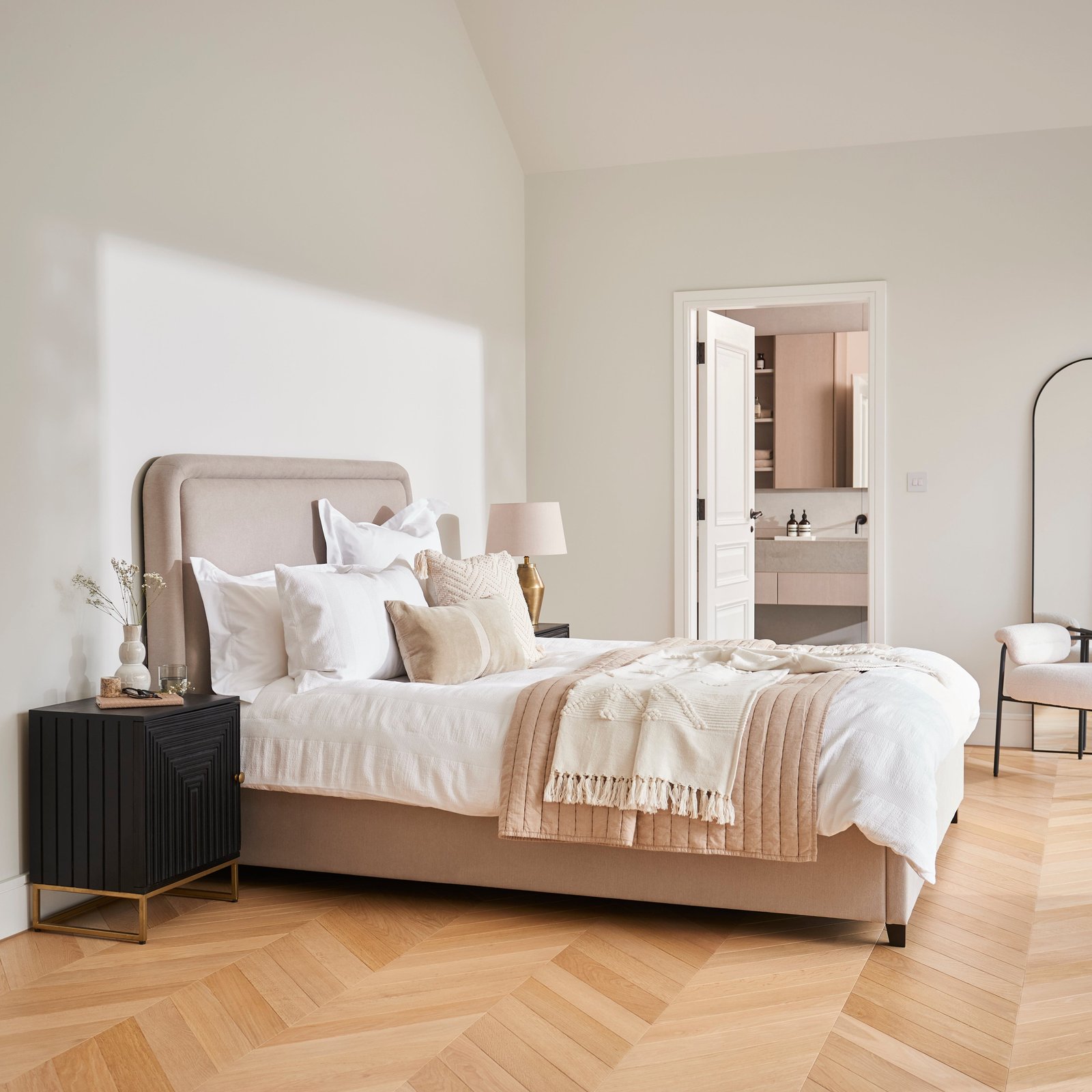 rayna-bedside-table-jet-black - Image 7