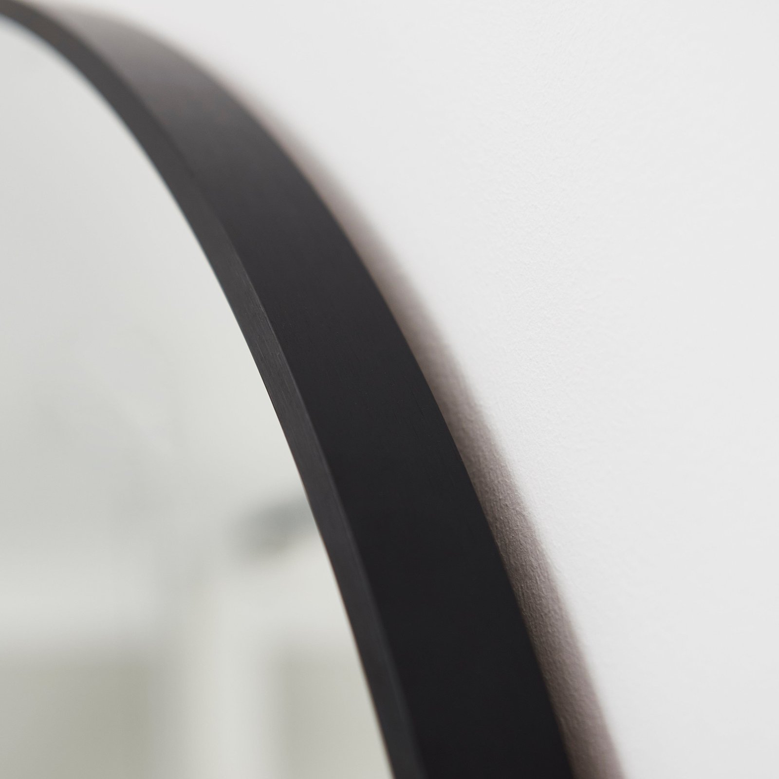 ingham-70x70cm-metal-arch-mirror-black - Image 5