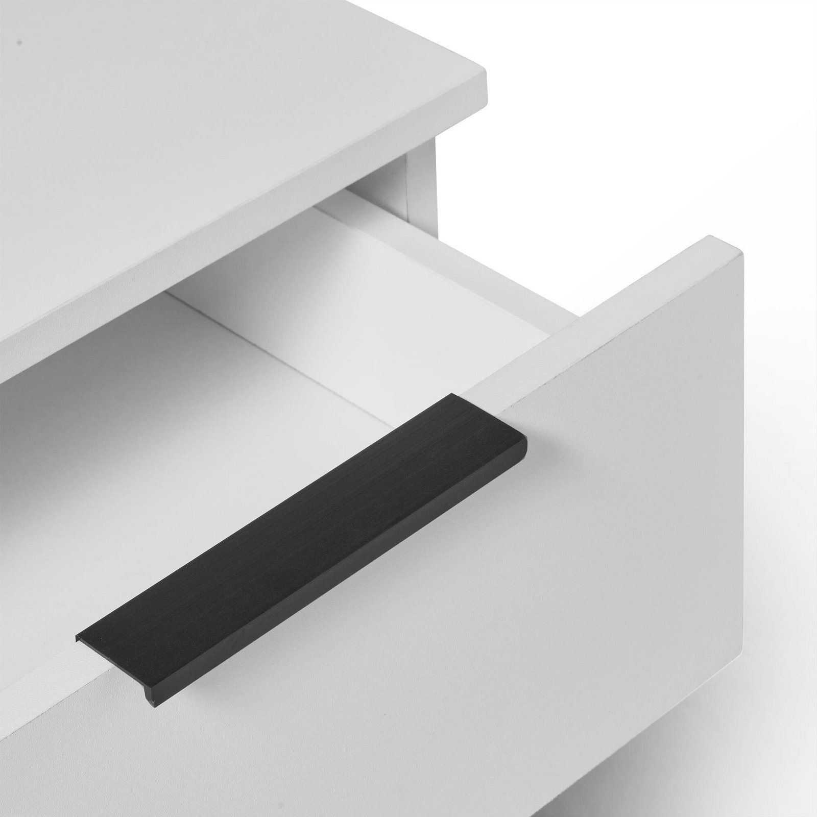 essie-3-drawer-bedside-table-white - Image 4