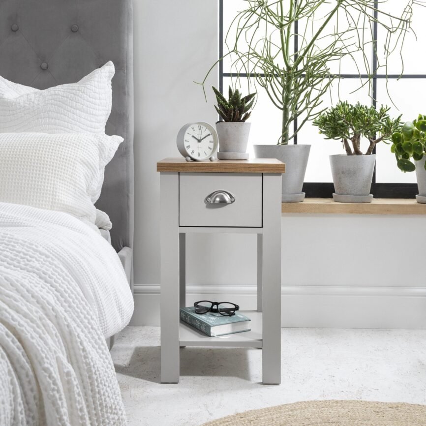 outlet-bampton-grey-bedside-table-1-drawer